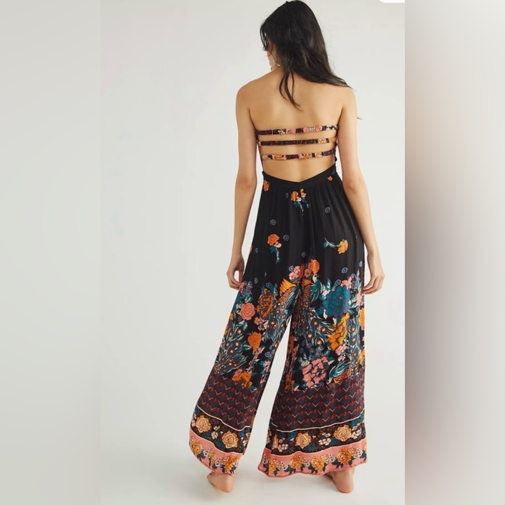 FREE PEOPLE Floral Strapless Bali Birds of Paradise Wide-Leg Jumpsuit EUC - Picture 3 of 11